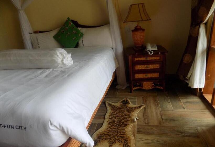 اتاق لوکس, Fort Fun City