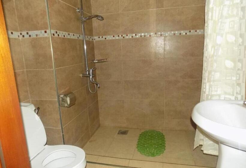 اتاق لوکس, Fort Fun City