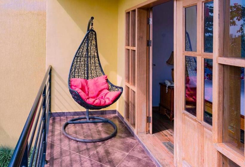 اتاق لوکس, Fort Fun City