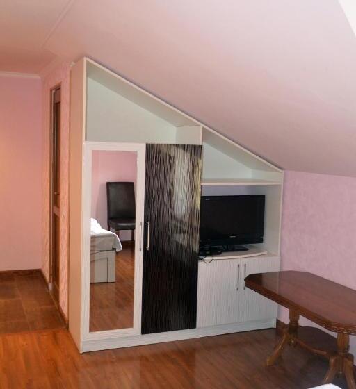 エコノミールーム, Nirvana