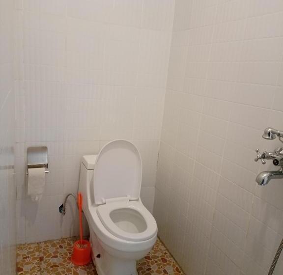 اتاق استاندارد با چشم‌انداز دریاچه, Paradise Eco Hub