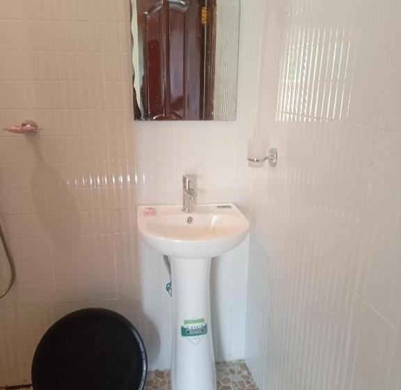 اتاق استاندارد با چشم‌انداز دریاچه, Paradise Eco Hub