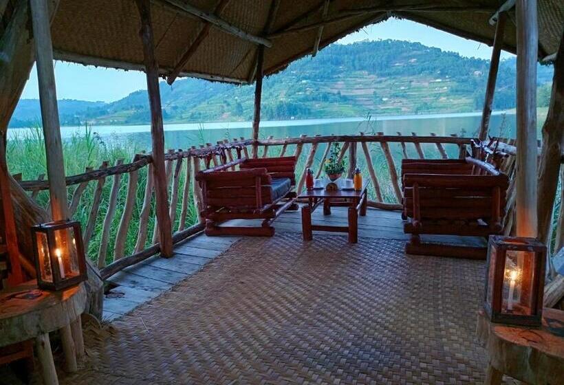 سوئیت با تخت بزرگ, Paradise Eco Hub