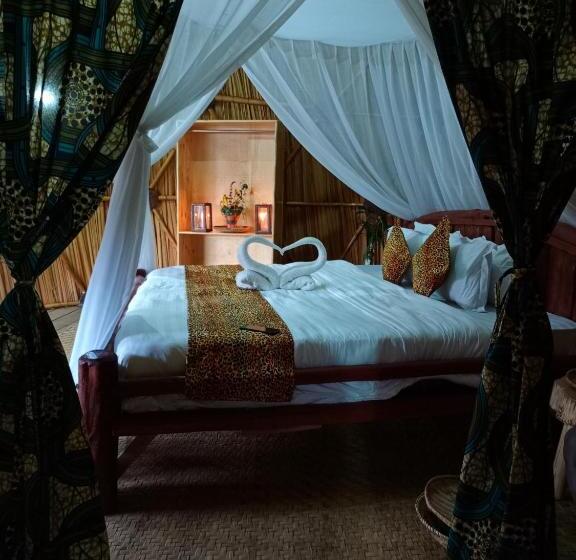 سوئیت با تخت بزرگ, Paradise Eco Hub