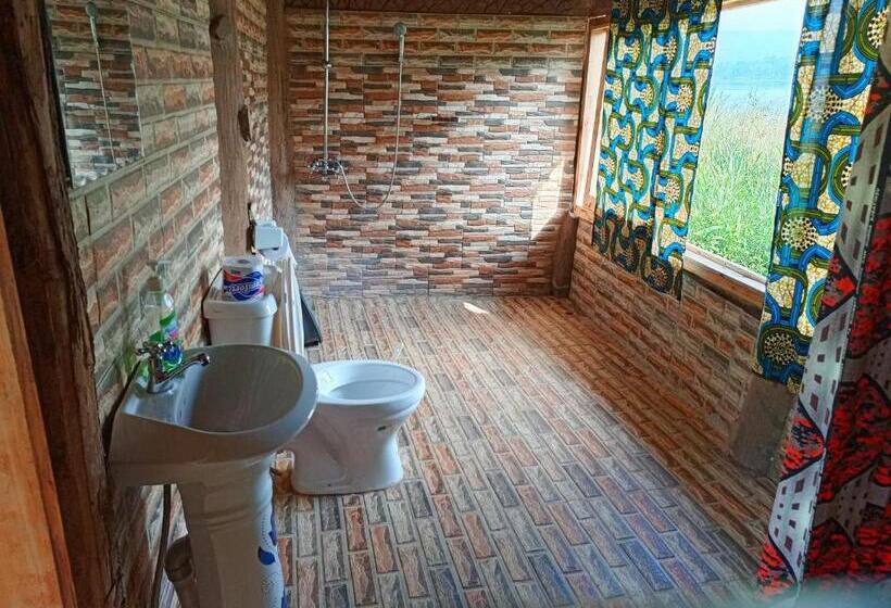 سوئیت با تخت بزرگ, Paradise Eco Hub