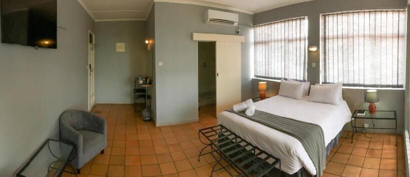 اتاق سوپریور, N1 Hotel & Campsite Victoria Falls