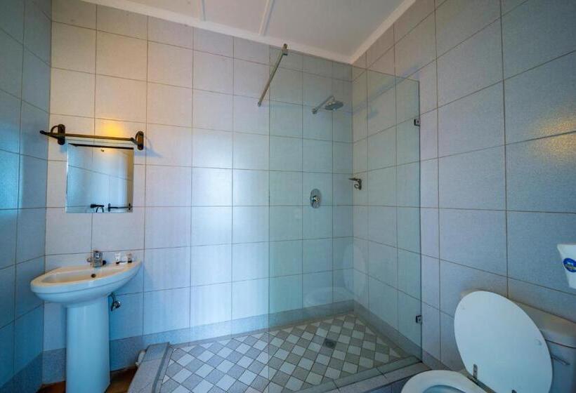 اتاق سوپریور, N1 Hotel & Campsite Victoria Falls