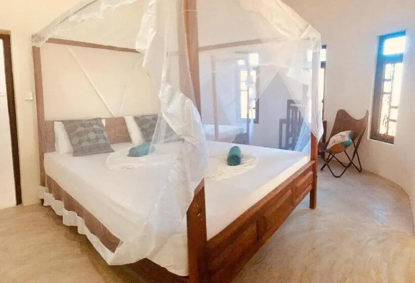 スタンダードトリプルルーム, Little Lagoon Hostel
