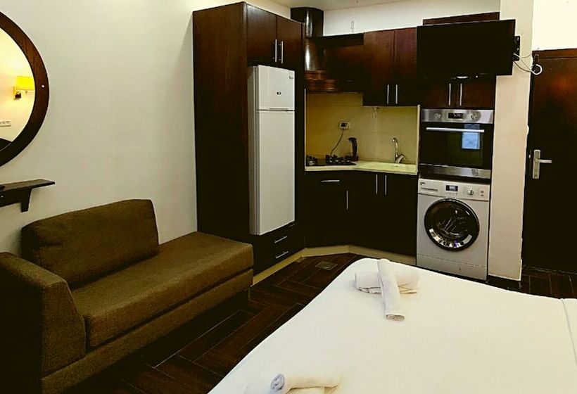 اتاق لوکس, Assaraya