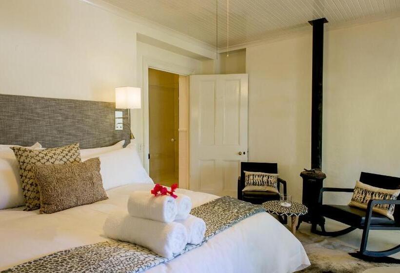 Номер Deluxe Кровать Кинг, Macaron Boutique Guest House