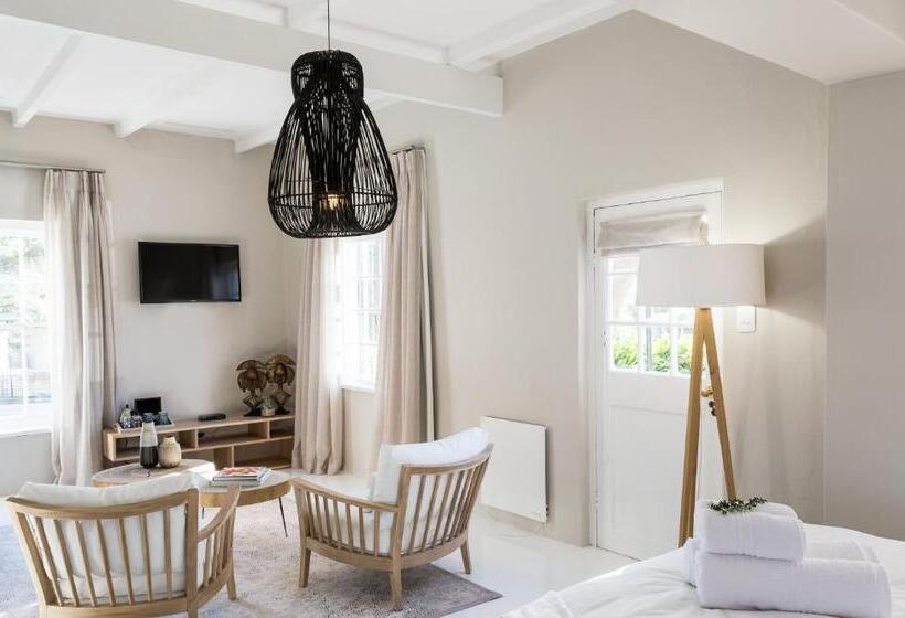 Номер Superior Кровать Кинг, Macaron Boutique Guest House