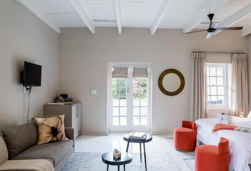 غرفة سوبيريور سرير كينج, Macaron Boutique Guest House