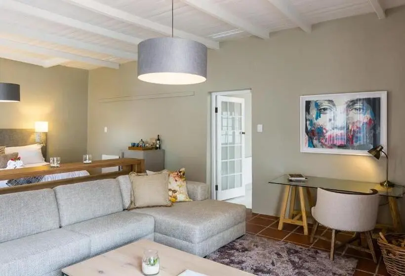سوییت سوپریور, Macaron Boutique Guest House