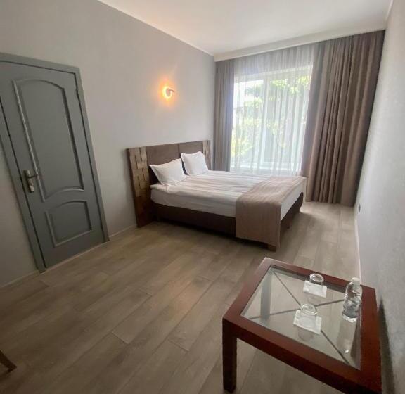 اتاق لوکس, Pallada