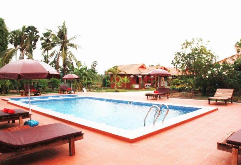 غرفة قياسية مزوَّدة بشُرفة, Phoumrumduol Bungalow