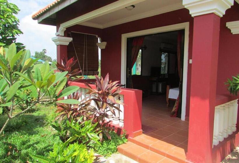 بنجلو عائلى, Phoumrumduol Bungalow