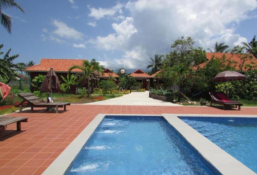 غرفة قياسية مزوَّدة بشُرفة, Phoumrumduol Bungalow