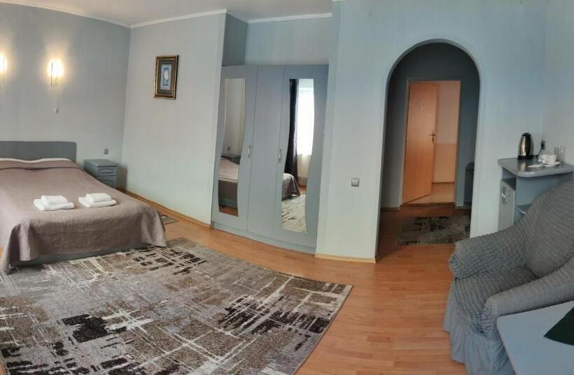 غرفة قياسية, Zabava Guest House