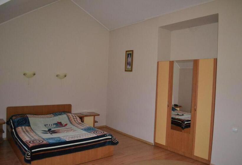 غرفة قياسية, Zabava Guest House