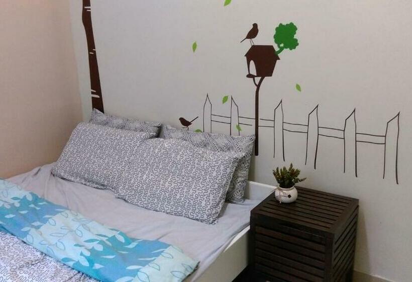 اتاق استاندارد با سرویس بهداشتی مشترک, Yha Ngong Ping Sg Davis Youth Hostel