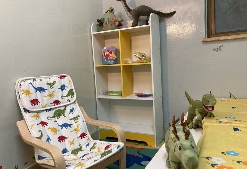 StandaardKamer, Yha Ngong Ping Sg Davis Youth Hostel