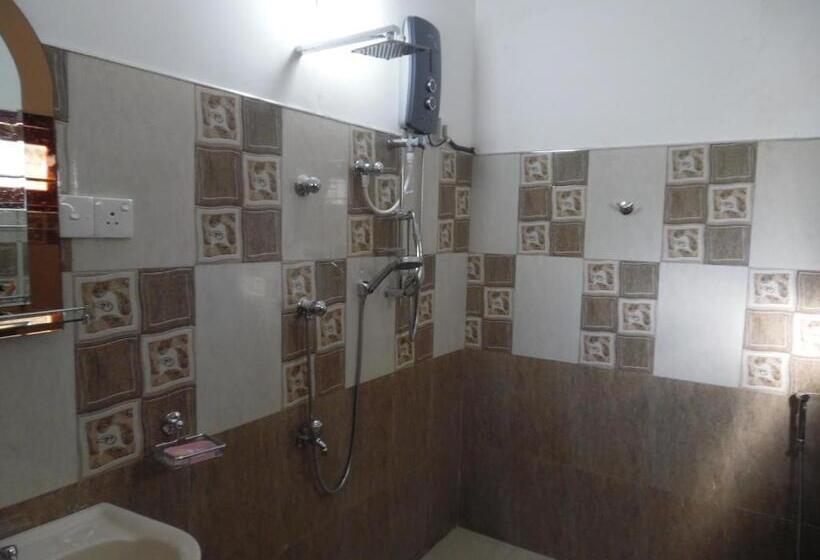 Quarto Triplo Standart, Bloom Guest House