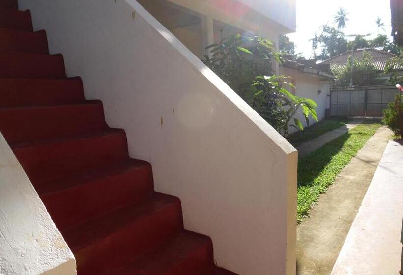 Quarto Triplo Standart, Bloom Guest House