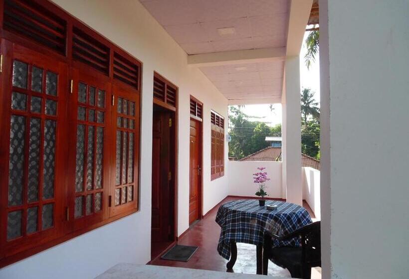 Quarto Triplo Standart, Bloom Guest House