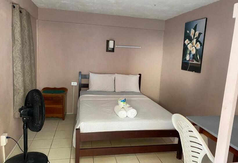 غرفة قياسية حمام مشترك, Blue Wave Guest House