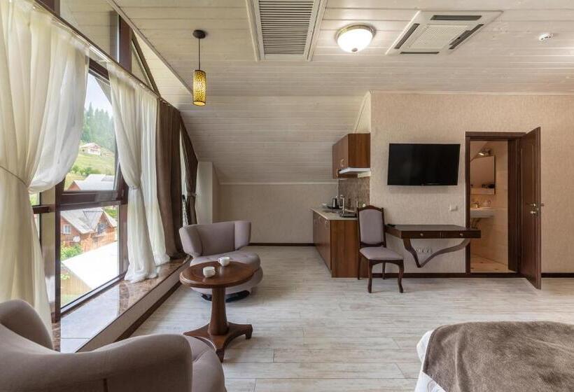 استودیوی لوکس, Carparosa