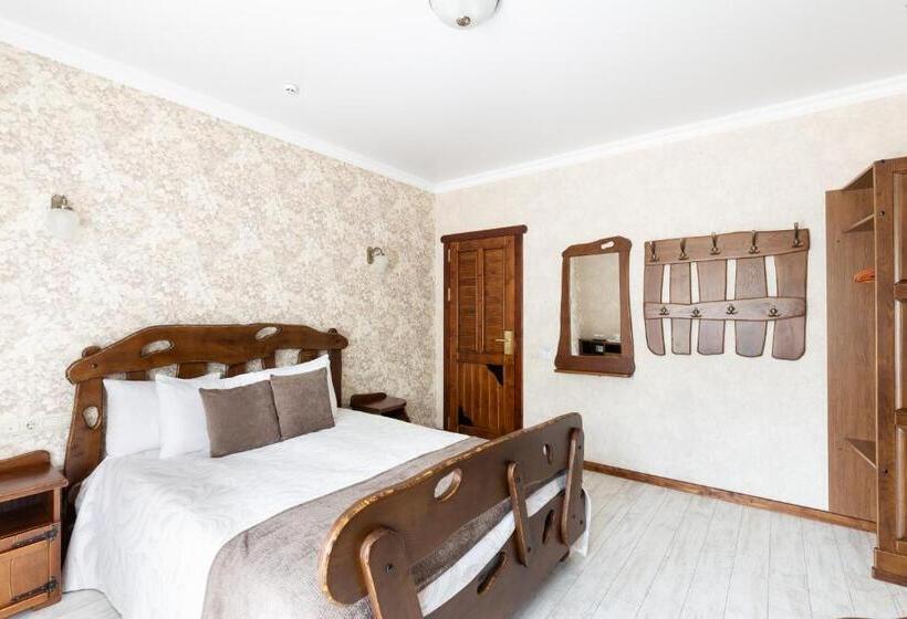 اتاق استاندارد با بالکن, Carparosa