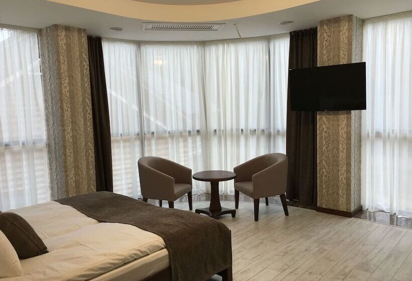 سوئیت جونیور با چشمانداز, Carparosa