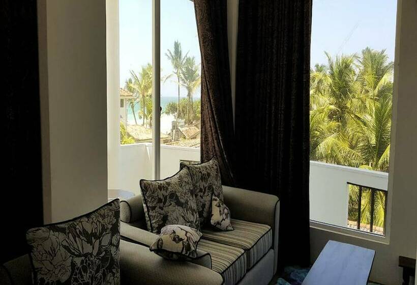 Номер Стандарт, Crystal Oceanic