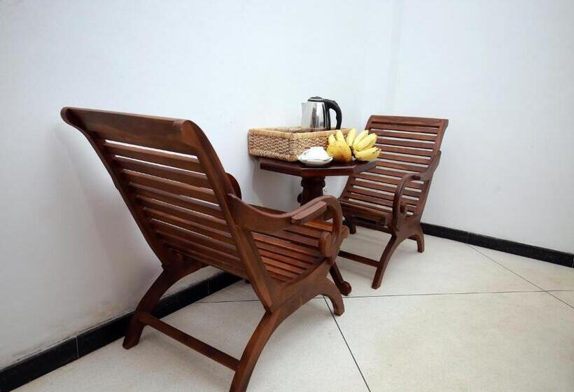 Номер Стандарт, Crystal Oceanic