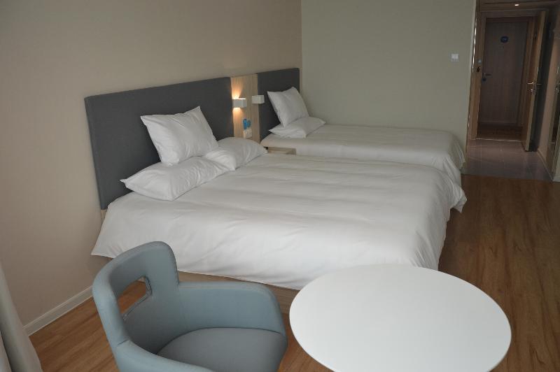 Standart Oda, Hanting Beijing Zhanqian Square