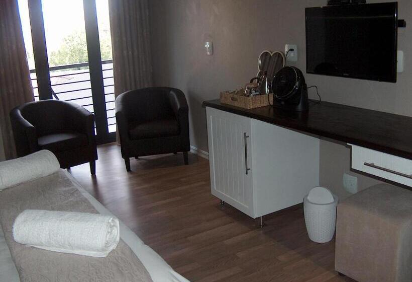 غرفة سوبيريور سرير كينج, The Courtyard Guest House