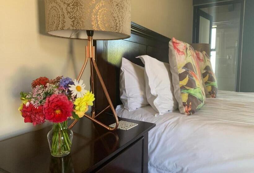 غرفة سوبيريور سرير كينج, The Courtyard Guest House