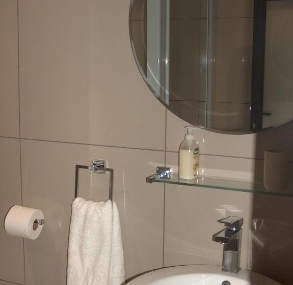Номер Superior, The Courtyard Guest House