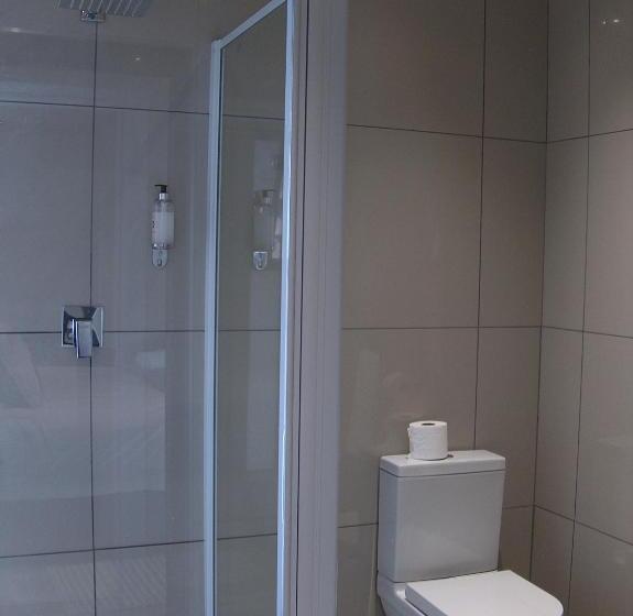 غرفة سوبيريور, The Courtyard Guest House