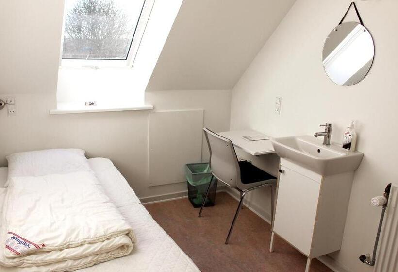 Номер Стандарт Индивидуальный Совместная Ванная, Aarhus Hostel Og