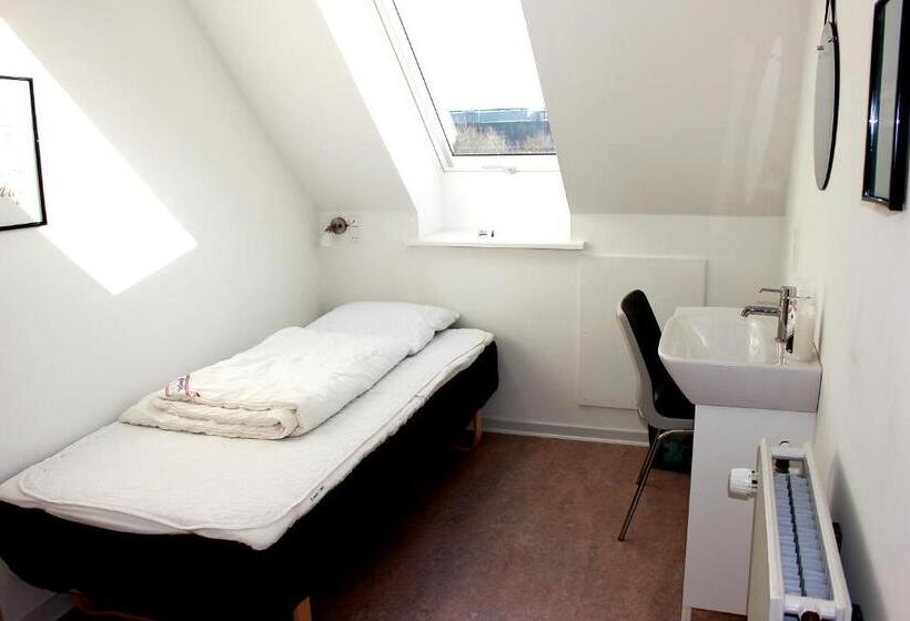 غرفة قياسية فردية حمام مشترك, Aarhus Hostel Og
