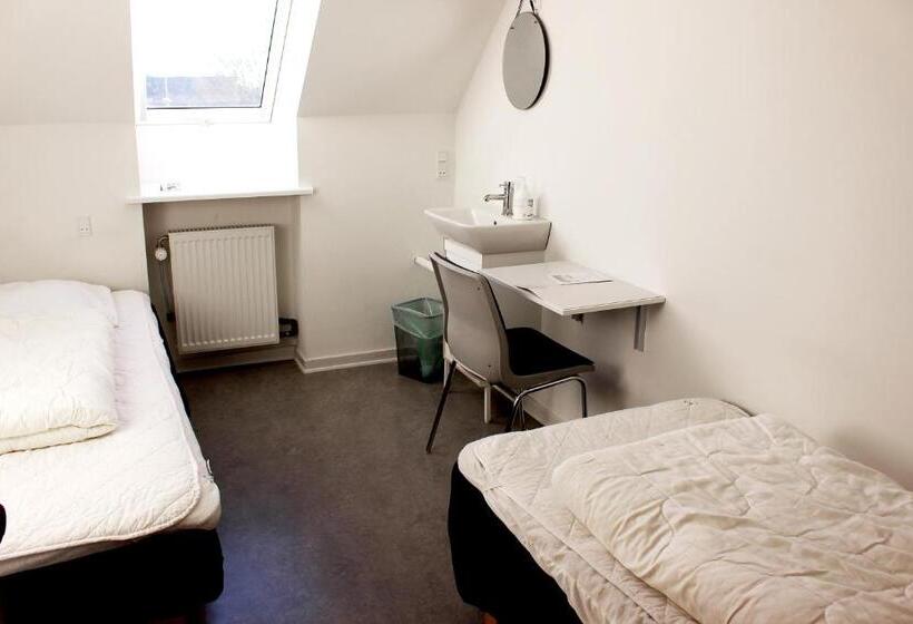 Номер Стандарт Совместная Ванная, Aarhus Hostel Og