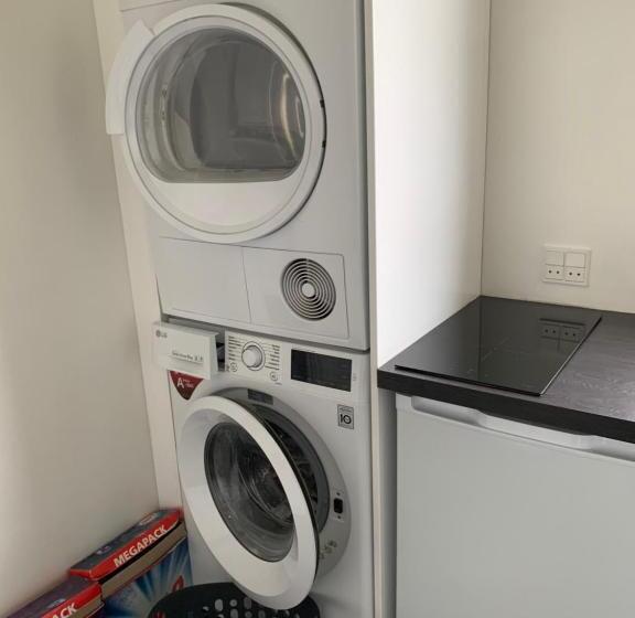 标准间, Your Place