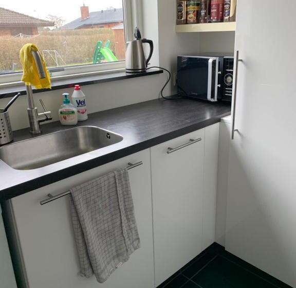 标准间, Your Place