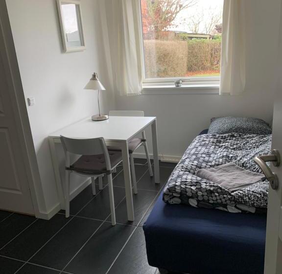 标准间, Your Place