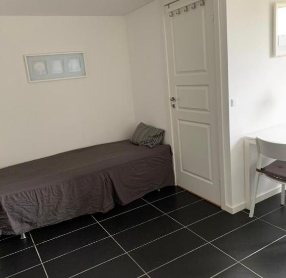 标准间, Your Place