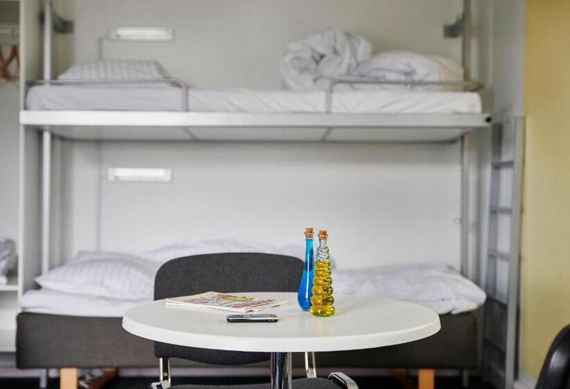 Camera Quadrupla Standard, Danhostel Haderslev