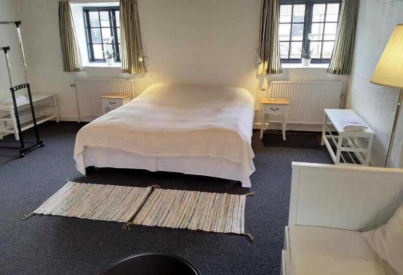 Семейный Номер, Dåstrup Bed & Breakfast