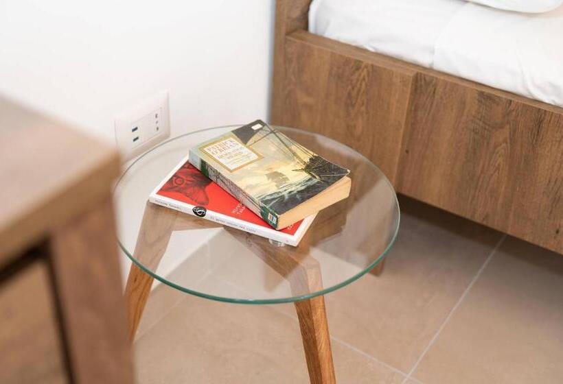 エコノミールーム, Gioia 13 Rooms & Apartments