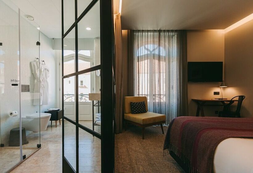 اتاق لوکس, 1908 Lisboa